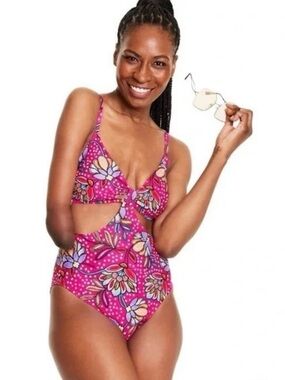 NEW! Tabitha Brown Pink Floral Print Front Cutout One Piece Swim Suit Size Small